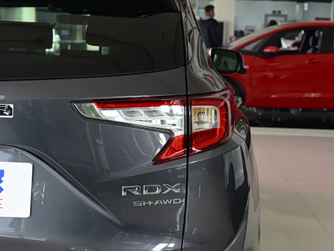 2020�� 2.0T ������SH-AWD