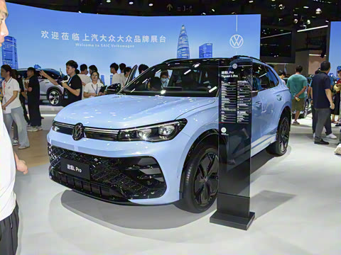 2025�� PRO 380TSI ���� R-Line �����