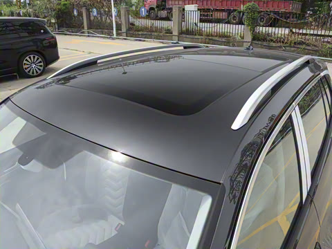 2025�� �Ŀ� ������ 330TSI