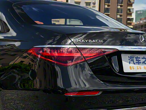 2025�� �Ŀ� S 580 4MATIC