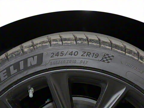 2021�� 28T ������