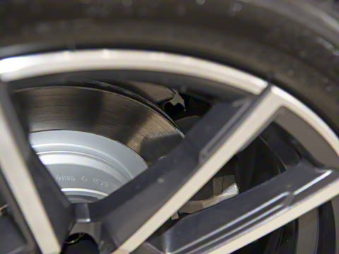 2021�� �Ŀ�� 320Li M�˶���װ