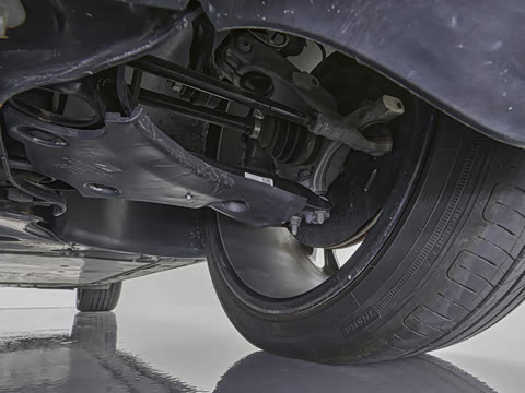 2023�� 50 e-tron quattro ��ҫ�� Ӱ��ʿ��