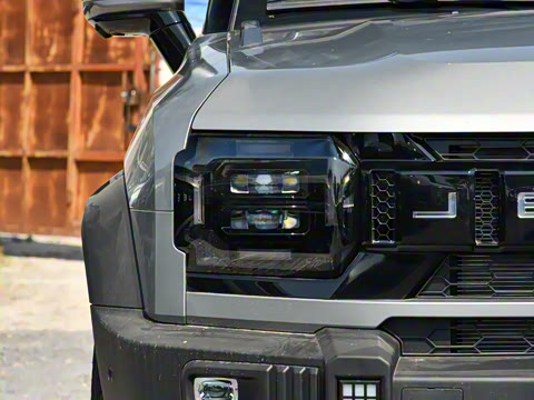 2025�� 2.0TD XWD �Զ�����+