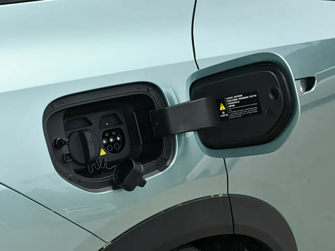 2025�� 285Max ��ΪǬ���Ǽ�ADS SE���̰�