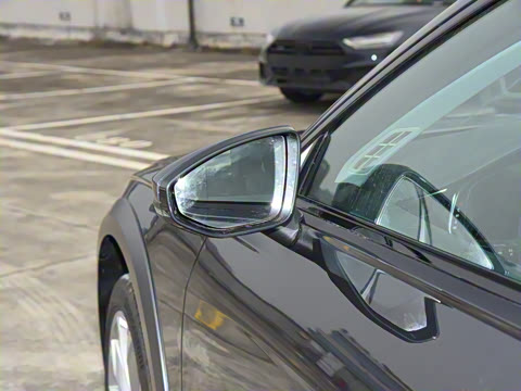 2023�� allroad quattro 55 TFSI ����ԽҰ��