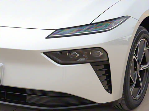 2025�� ���� 550AirѲ����