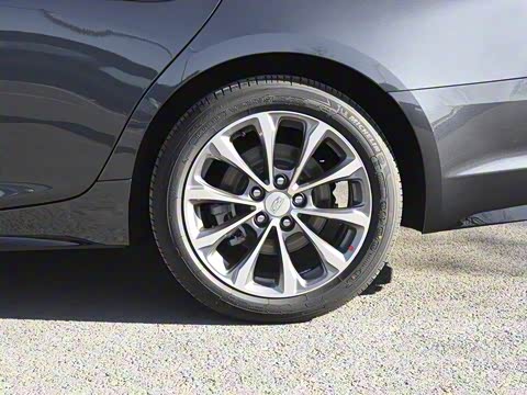 2020�� 28T �����˶���