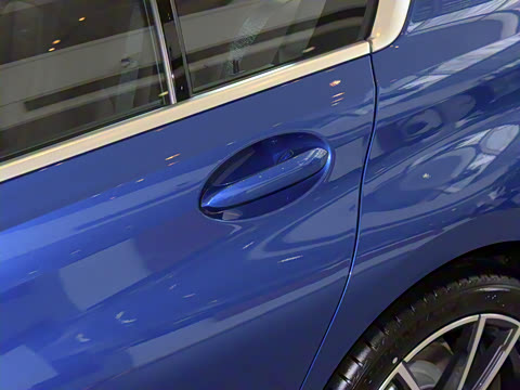 2021�� �Ŀ�� 320Li M�˶���װ