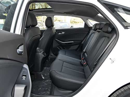 【菲斯塔纯电动】现代_菲斯塔纯电动报价_菲斯塔纯电动图片_汽车之家