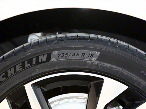 2023�� B4 ��Զ�˶���