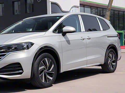 2020�� 330TSI ������