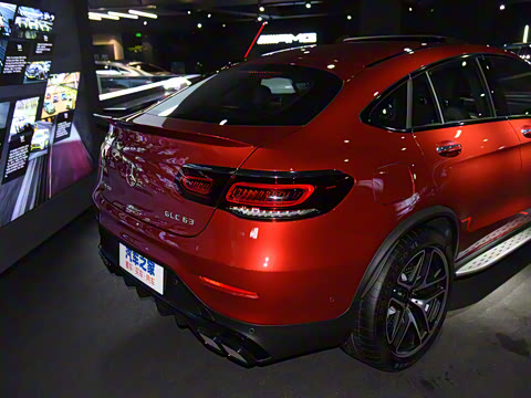 2020�� AMG GLC 63 4MATIC+  ����SUV