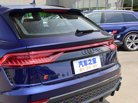 2021�� RS Q8 4.0T ������