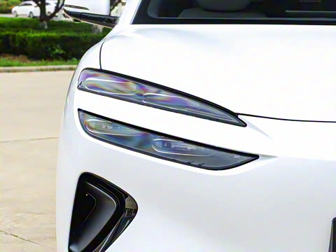 2025�� EV 605�캽Plus��