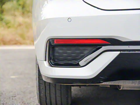 2023�� 1.5T E-�춯 ST-Line