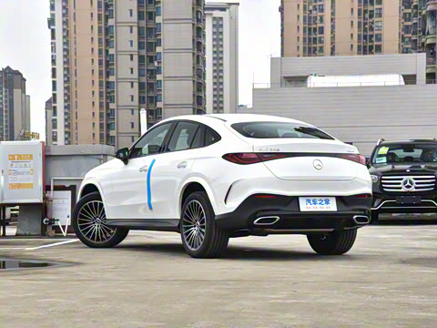 2025�� �Ŀ� GLC 300 4MATIC ����SUV