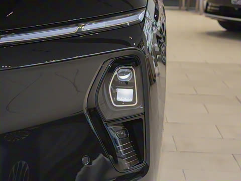 2025�� 102kWh ǩ����