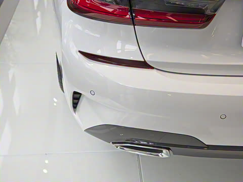 2021�� �Ŀ�� 320Li M�˶���װ