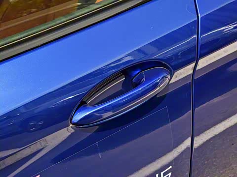 2019�� M5 ������