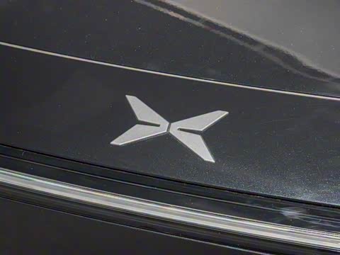 2025�� 702 �������� Ultra