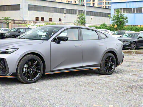 2023�� 2.0T ���ٰ�