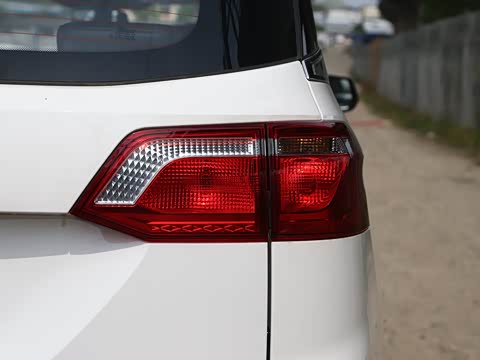 2019�� 1.5L �ֶ������� ��VI