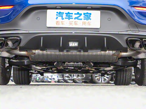 2020�� AMG GLC 63 4MATIC+  ����SUV