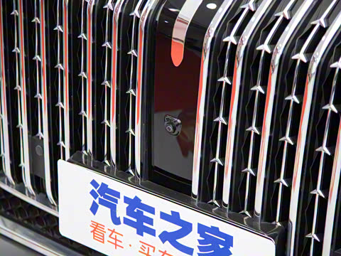 2022�� 2.0T V 260 L�Է