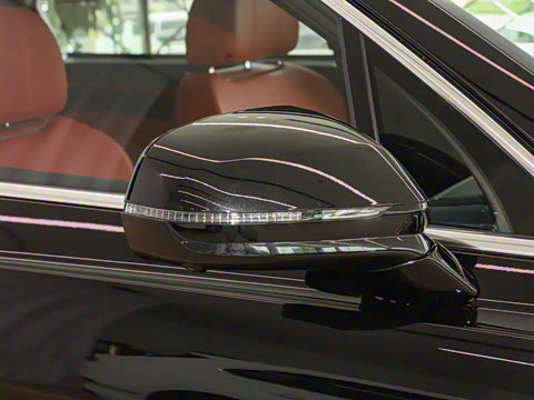 2026�� 4.0T V8 ������