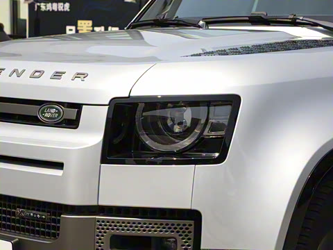 2023�� 110 3.0T P400 X-DYNAMIC HSE