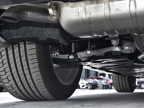 2025�� GLS 450 4MATIC ������