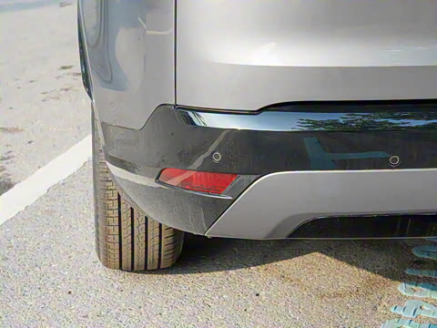 2023�� 360PS R-Dynamic S