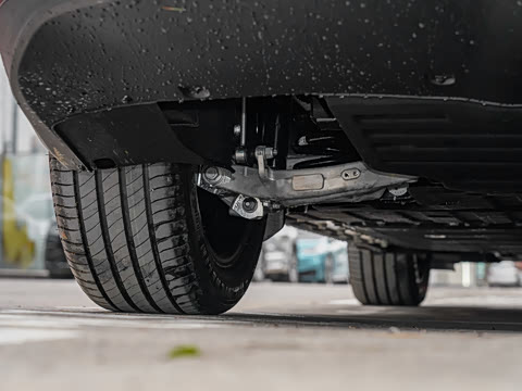 2022�� 525S 175kW