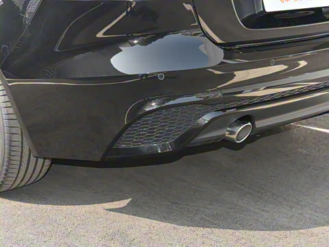 2023�� 2.0T 250PS R-DYNAMIC S��ȡ�˶���