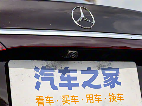 2025�� �Ŀ� E 260 L �˶���