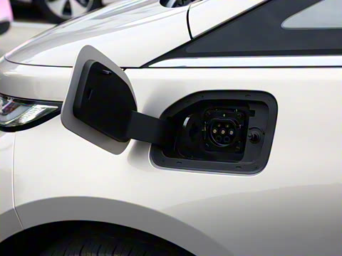 2023�� 460 Max ��Ϭ��