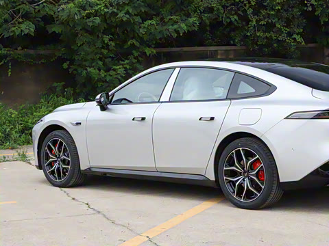 2025�� ���� 650Pro�캽��