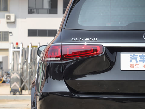 2022�� GLS 450 4MATIC ������