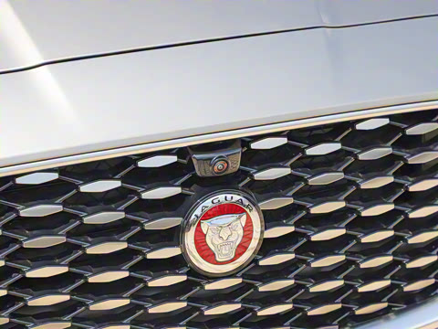 2021�� XFL 2.0T P250 ��������������