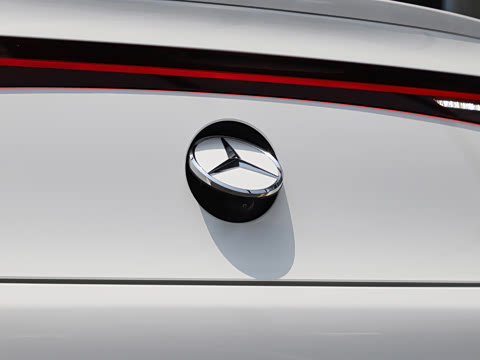 2022�� AMG EQS 53 4MATIC+