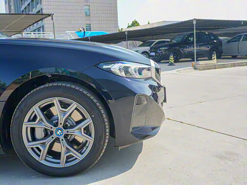 2022�� eDrive 35 L