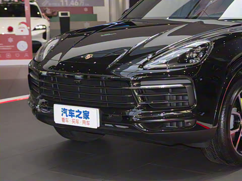 2023�� Cayenne Coup�� E-Hybrid 2.0T