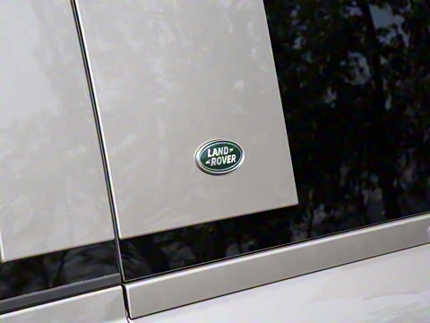 2023�� 110 3.0T P400 X-DYNAMIC HSE