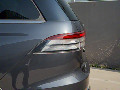 2022�� 3.0T V6 ����������