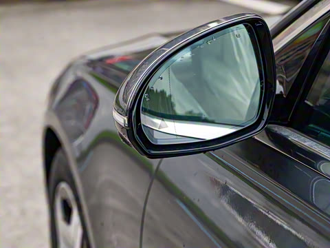 2025�� �Ŀ� S 480 4MATIC