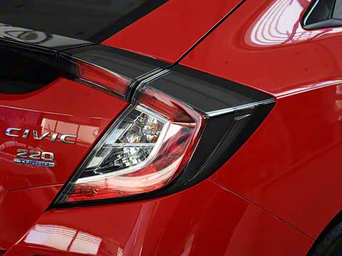 2021�� HATCHBACK 220TURBO CVT�����