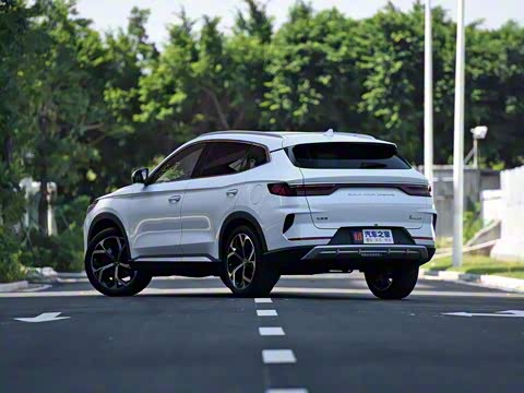 2020�� 1.5T �Զ��콢PLUS