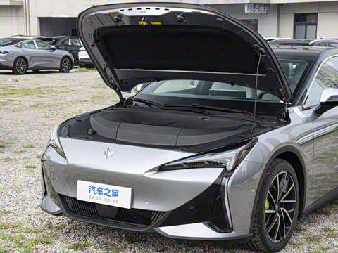 2025�� 708MAX 200kW