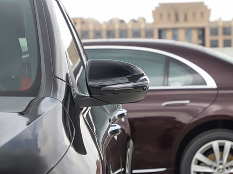 2022�� AMG GLA 35 4MATIC